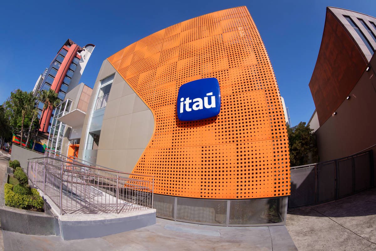 Latin America's Largest Bank Itaú Funds MicroStrategy-Inspired Oranje With $210M for Bitcoin Reserve