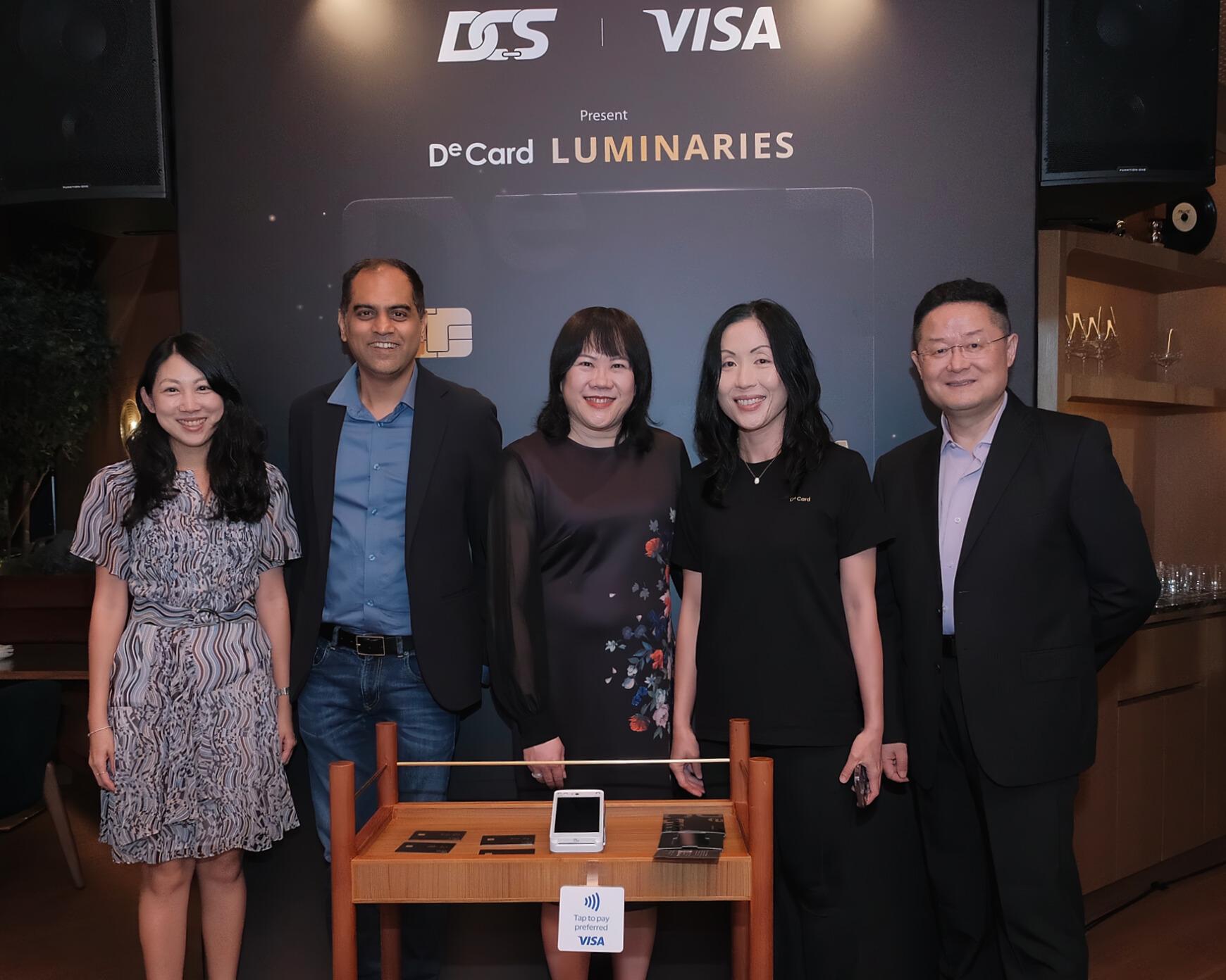 DeCard Luminaries launch event. (From L-R) Kerri Teo, Head of Sellers & Fintechs, Singapore and Brunei, Visa; Nischint Sanghavi, Head of Digital Currencies Asia Pacific, Visa; Karen Low, CEO, DCS;  Joan Han, COO, DCS; Jia Hang, Chairman, DCS.