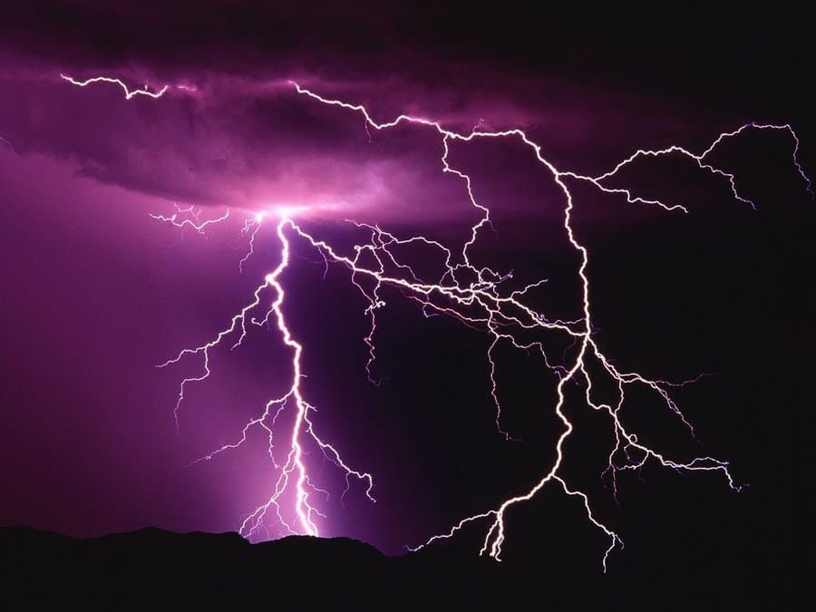 Flash Loan Hackers Drain $16M+ From DeFi Protocols in One Week