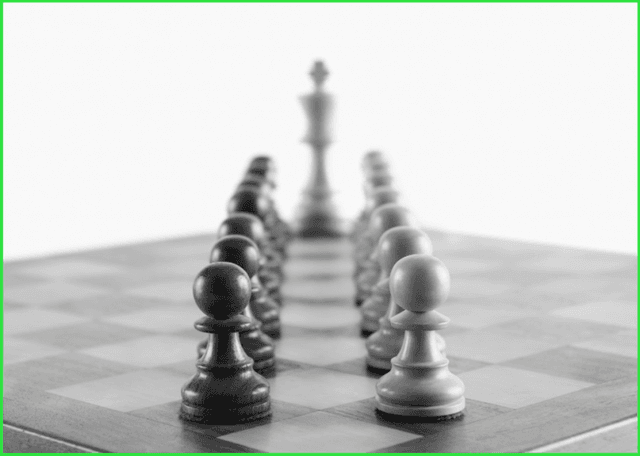 How DAOs are Challenging VCs in the Race to Fund Web3 Projects