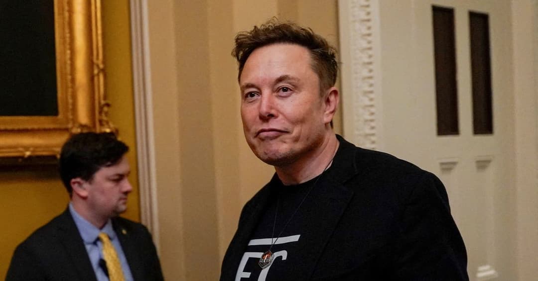 Interim SEC Chief Votes 4-1 Against Lawsuit Against Elon Musk; Coinbase Gave Trump $76M