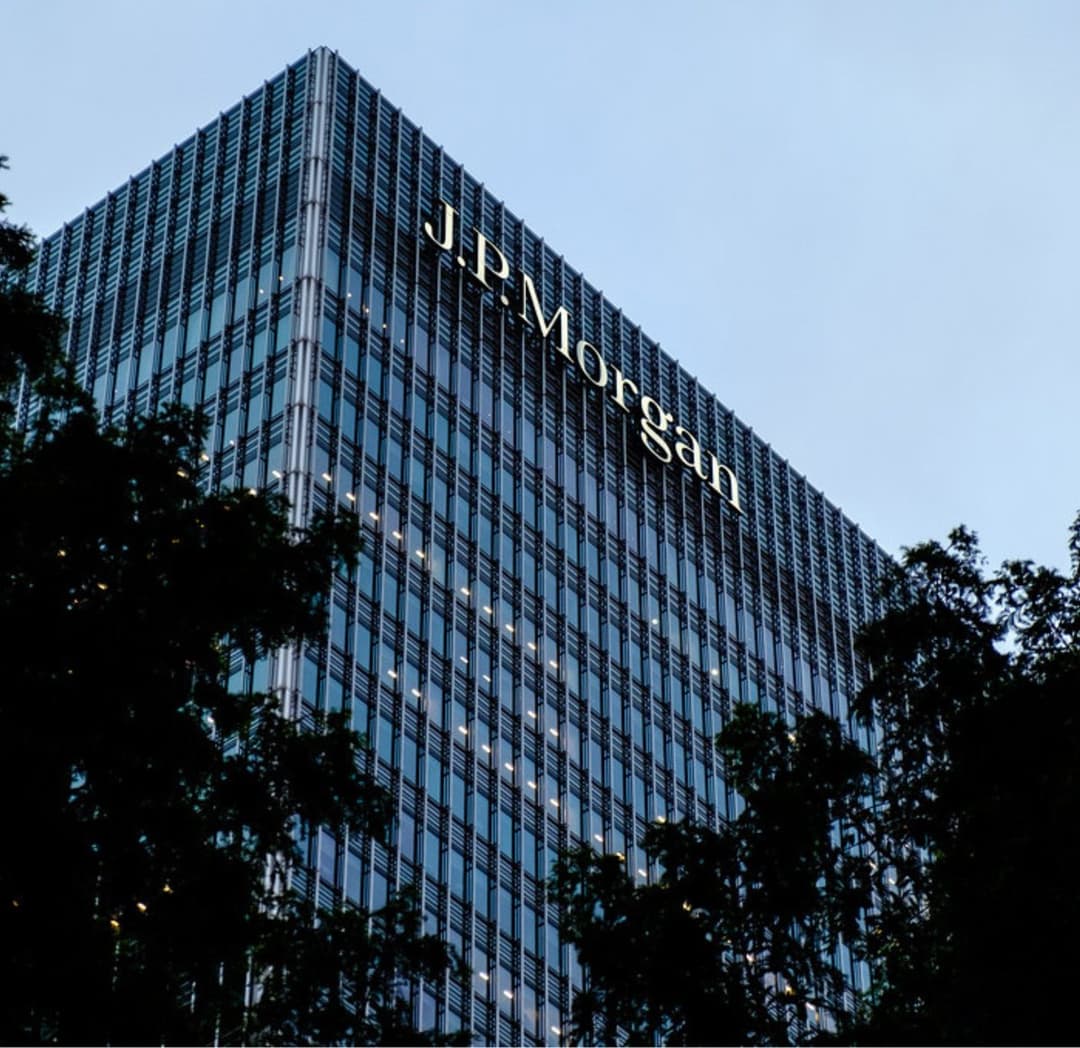 JPMorgan Says Bitcoin Undervalued Versus Gold as Volatility Hits Record Low
