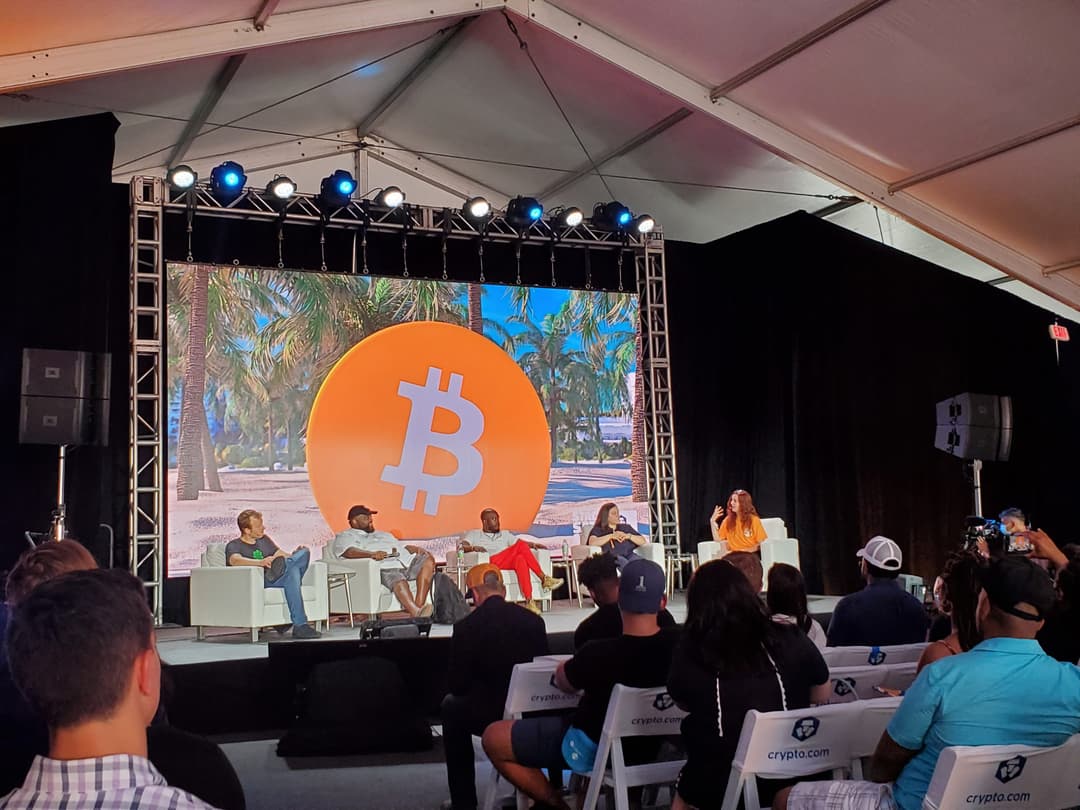 Silly Maxis, Calm Down…You Can Love Bitcoin and Other Coins at the Same Time