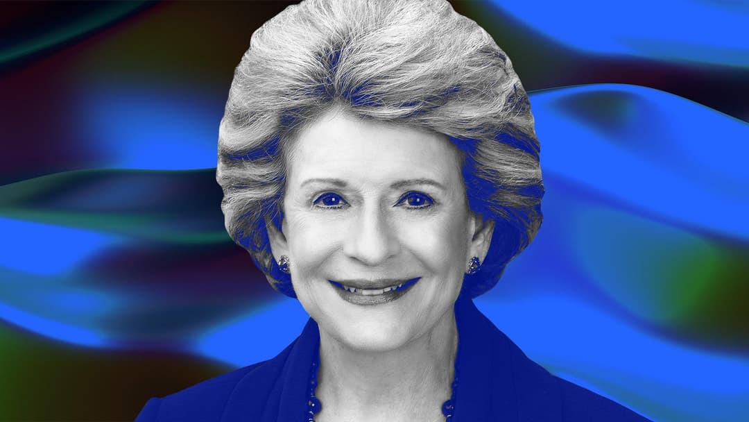 Vote on Sen. Stabenow's Bipartisan Crypto Bill Delayed; Work to Resume in September During August Work Period